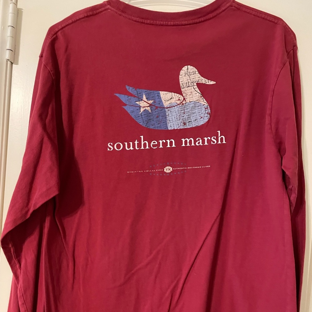 Mens long sleeve t-shirt
